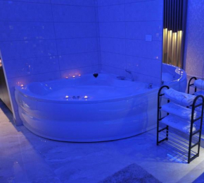 Jacuzzi Apartman De Lux - Cacak